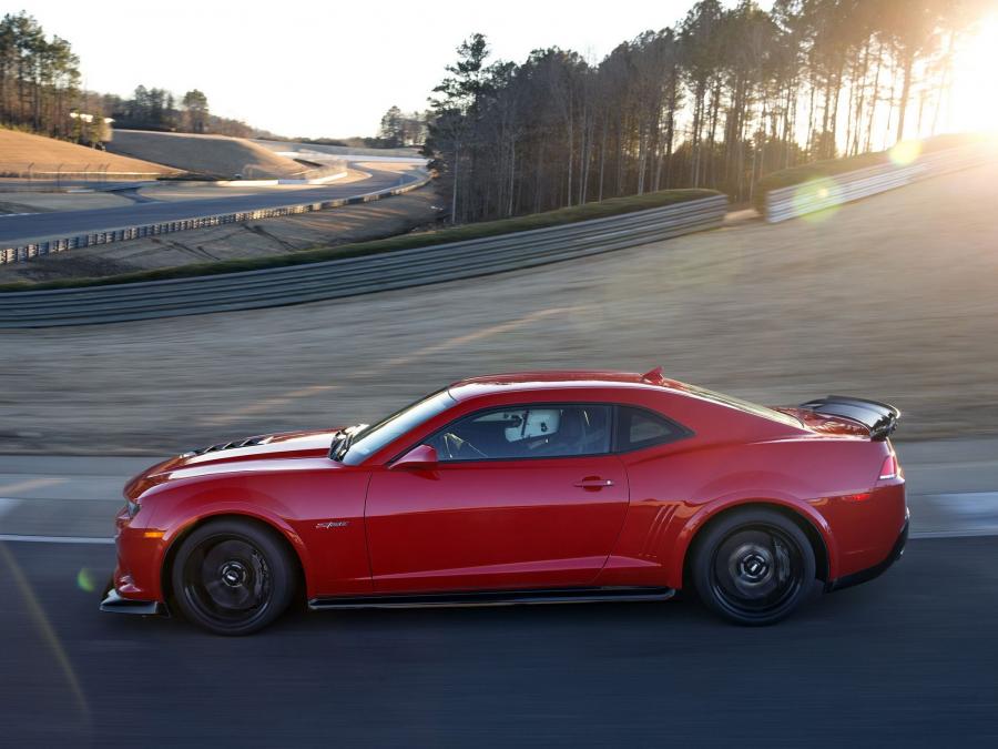  Chevrolet Camaro Z28 2014 года  (фото 44 из 72)
